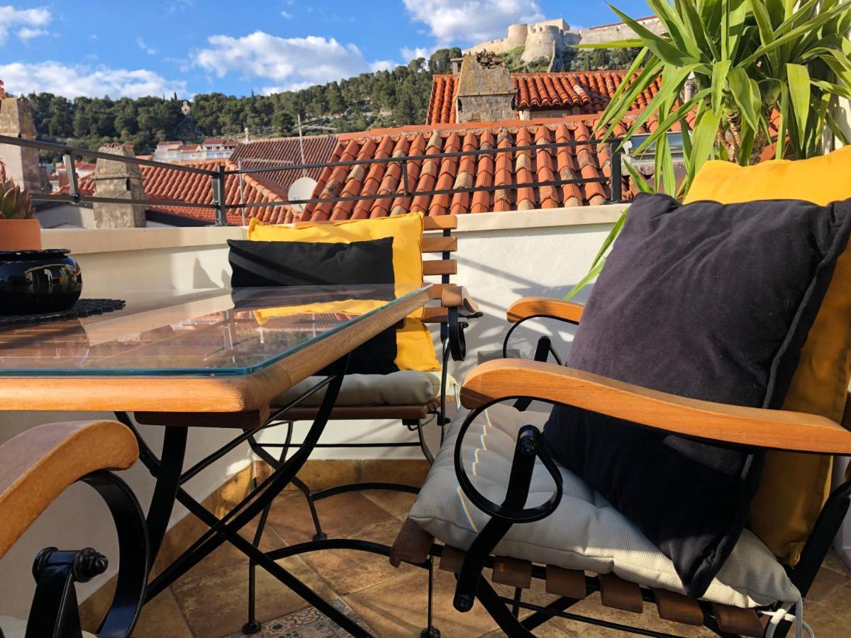 Apartamento Azamara Old Town Hvar Town